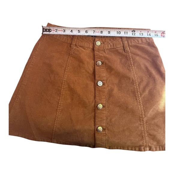 Brown Button-Up Skirt - Picture 2 of 7